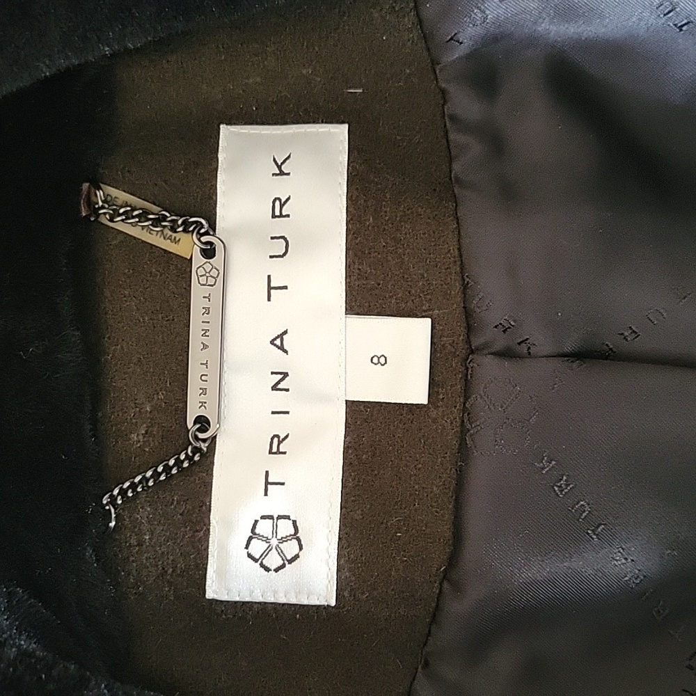 Trina Turk Coat with shearling trim collar - Picture 10 of 12